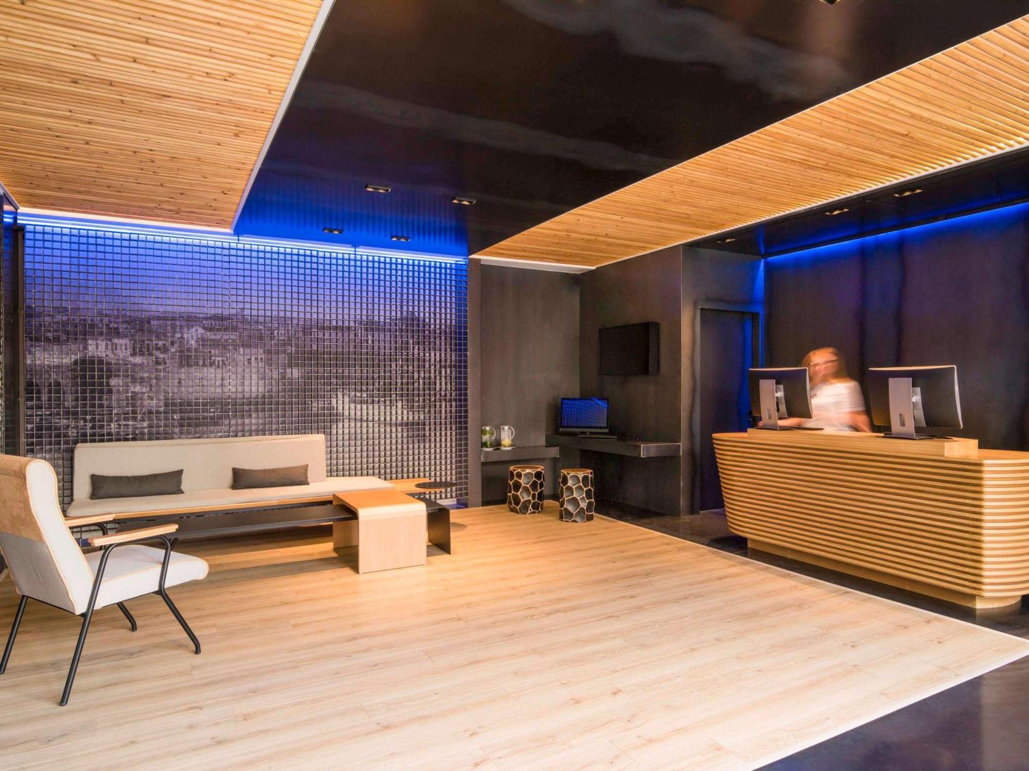 Ibis Styles Heraklion Central Buitenkant foto